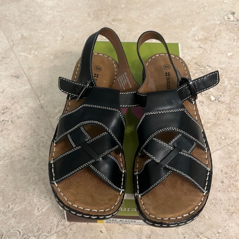 NIB! Naturalizer “Cabe” black leather sandals- women size 8 M